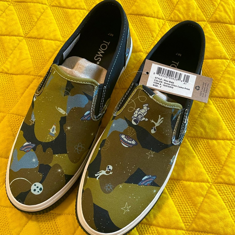 Tom’s Baja Shoe